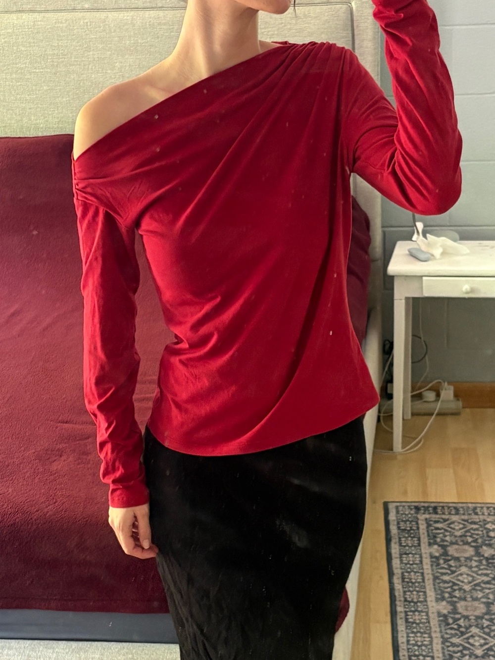 Off-Shoulder Long Sleeve Top Red